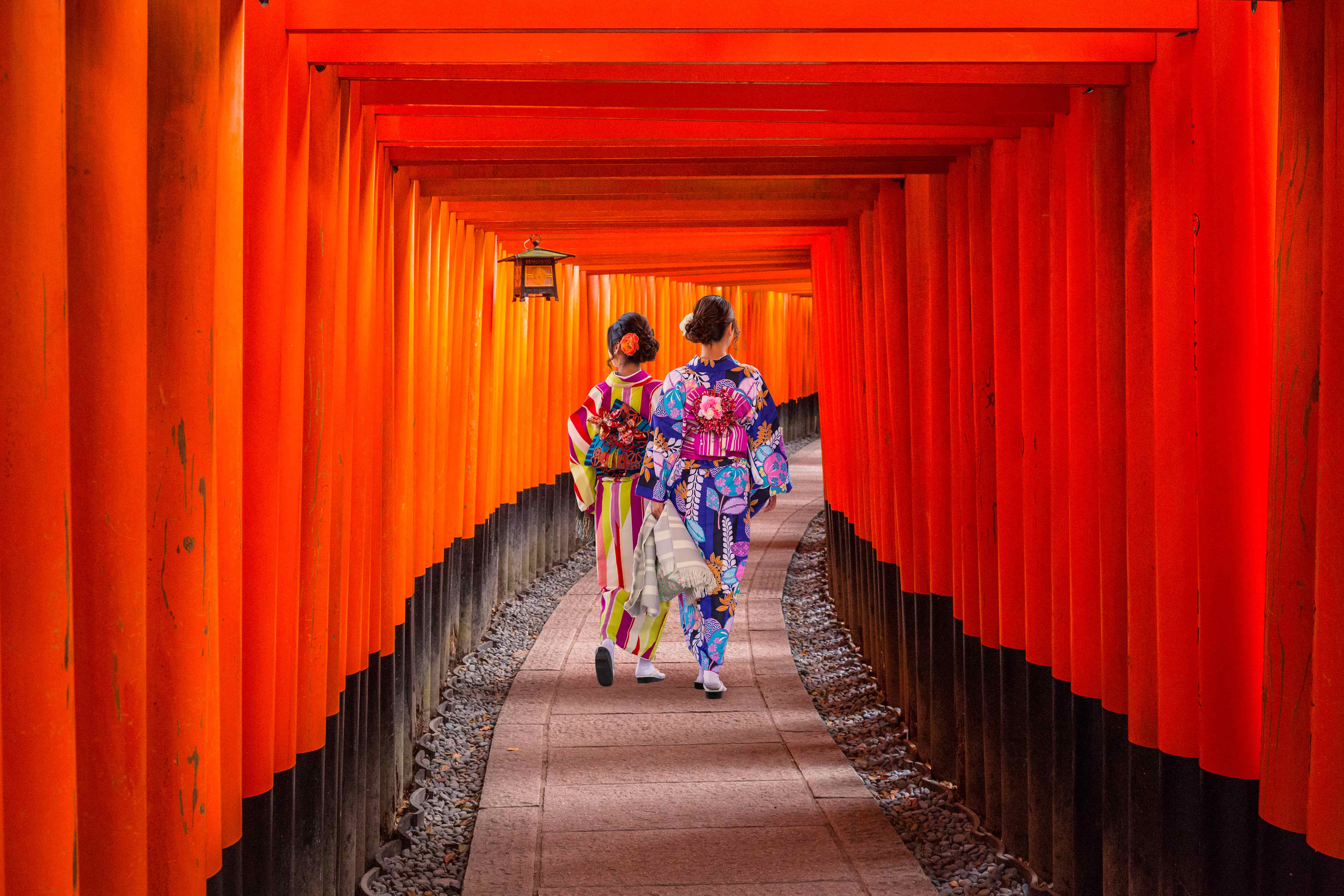 Kyoto Bus Tour from Osaka: Fushimi Inari Taisha Shrine, Kinkaku Temple, and Kiyomizu Temple Image